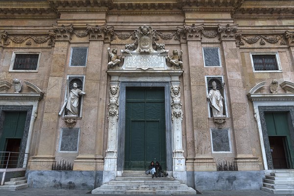 Main portal of the Gesu Church