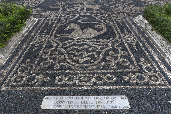 Stone mosaic of white and black sea pebbles from 1737