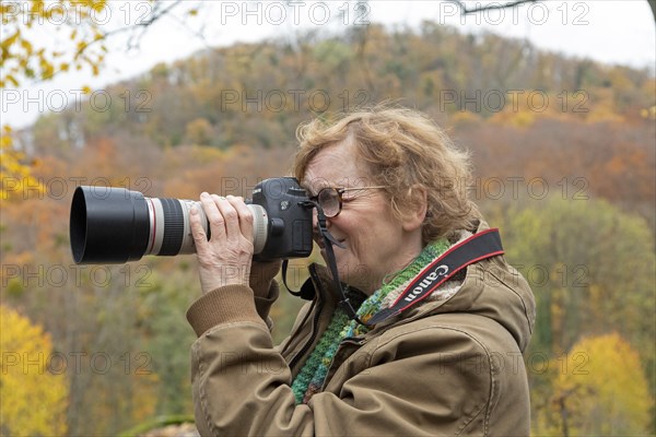 Woman photographed on the donkey path to Drachenfels