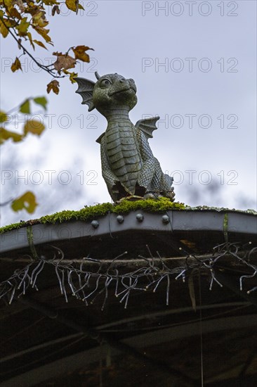 Dragon figure on the donkey path to Drachenfels