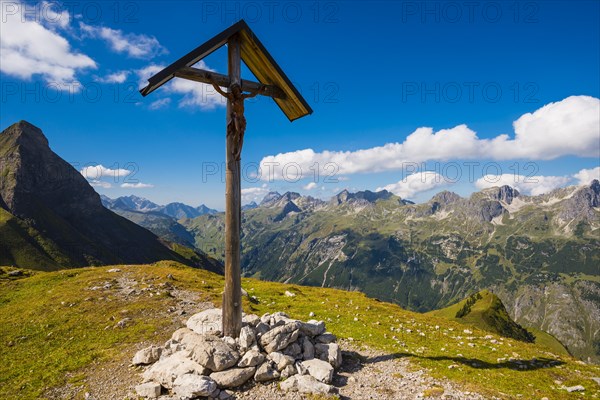 Field cross at Rappensee