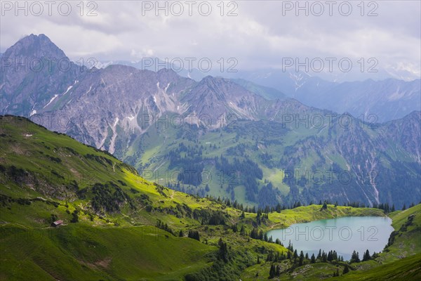 Panorama from the Zeigersattel to the Seealpsee