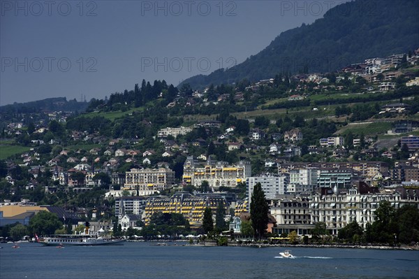 Lake Geneva promenade