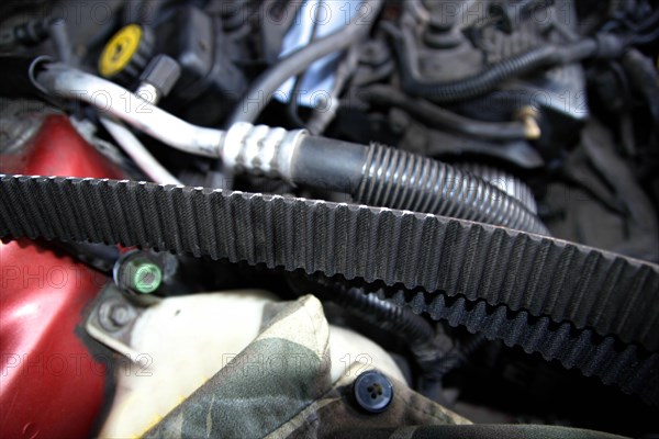Car engine timing belt replacement