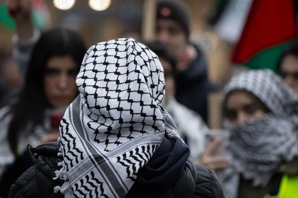 Hundreds of people take part in a pro-Palestine demonstration in Frankfurt am Main on 23 December 2023. The demonstration is accompanied by a massive police presence. Since a terrorist attack by Hamas on Israel on 7 October 2023 and Israel's subsequent intervention in the Gaza Strip