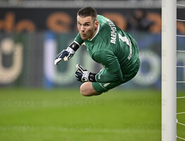 Goalkeeper Marcel Schuhen SV Darmstadt 98