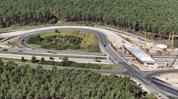 The Freienbrink junction on the A 10 motorway is being extended to improve access to Tesla's Gigafactory and the freight village