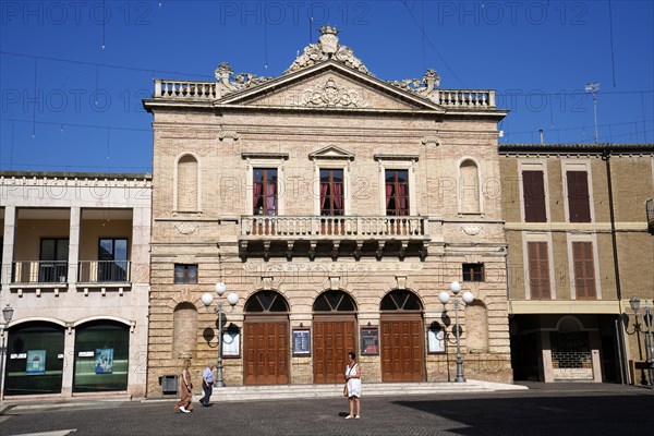 Municipal theatre