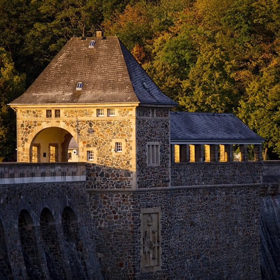 Quarry stone masonry of the dam wall made of Edersee greywacke