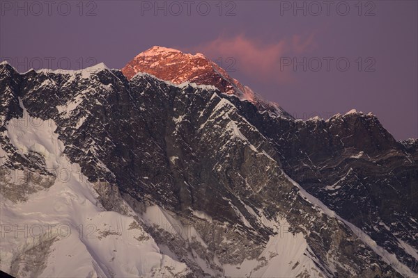 The upper part of Mount Everest