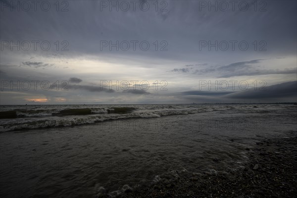 Lake Erie shore in the town of Hamburg