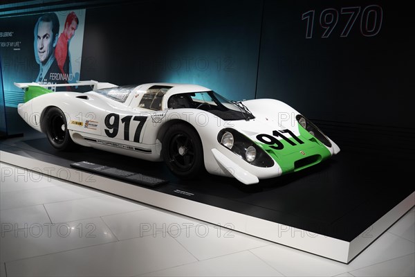 Porsche 908-02 Spyder