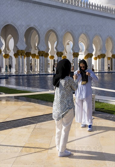 Tourists with headgear