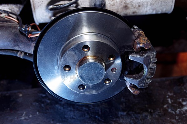 Installing a new brake disc on a car hub