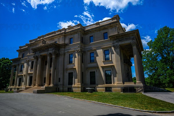 Vanderbilt Mansion National Historic Site