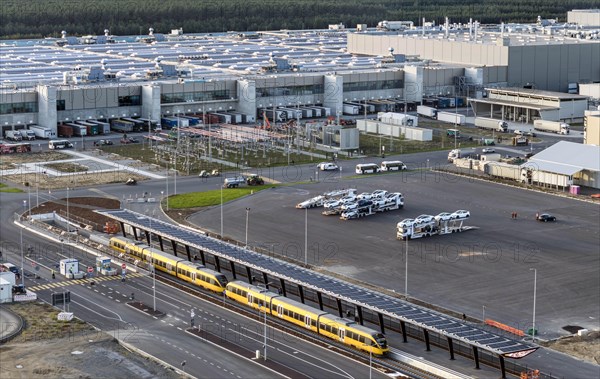 Aerial view of Tesla Gigafactory