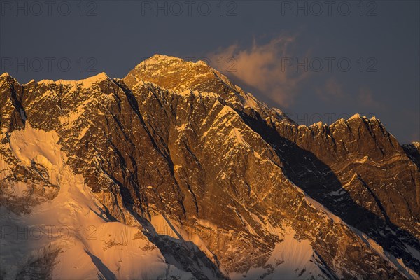 The upper part of Mount Everest