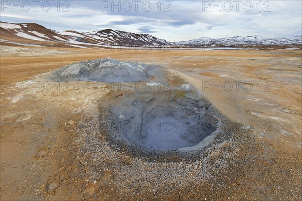 Boiling mudpools