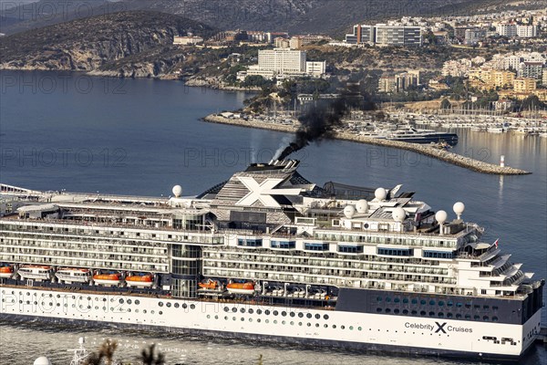 Pollution from cruise ships