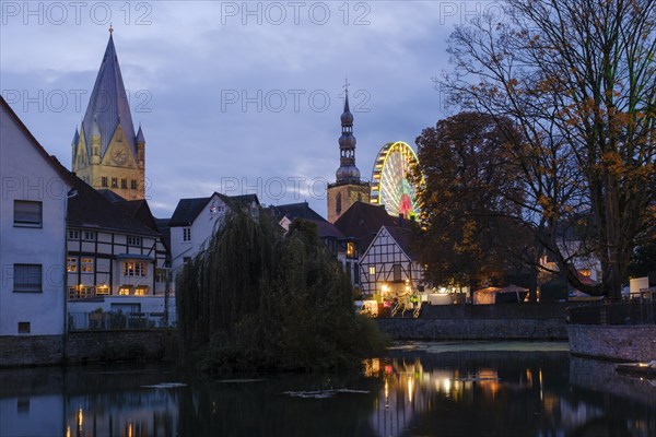 City view at the big pond with Ferris wheel