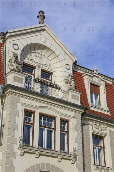 House facade from 1905 on Suedtiroler Platz