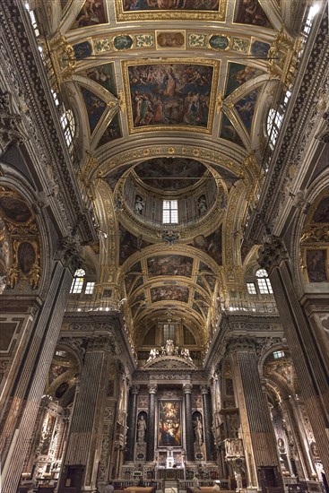 Chancel and vault of the Gesu Church