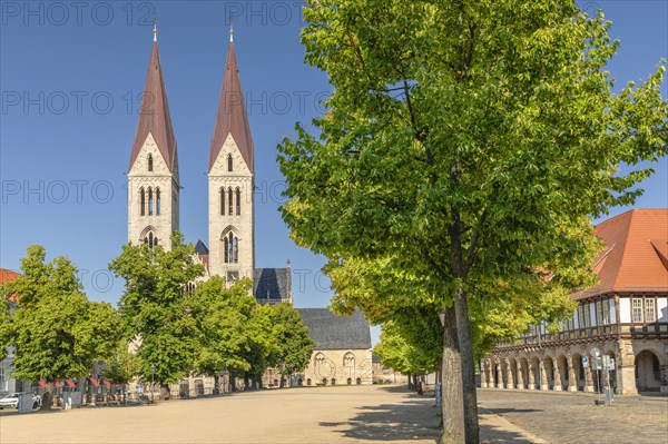 Cathedral Square with St Stephen's and Sixtus Cathedral