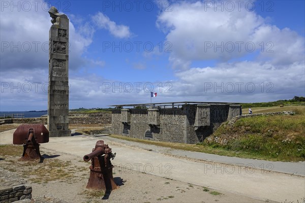 Former fort and memorial to the fallen of the 1st World War on the Pointe Saint-Mathieu, Plougonvelin, Finistere department, Brittany region, France, Europe