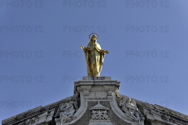 Church figure on the roof, Church of Santa Maria degli Angeli, near Assisi, Umbria, Italy, Europe