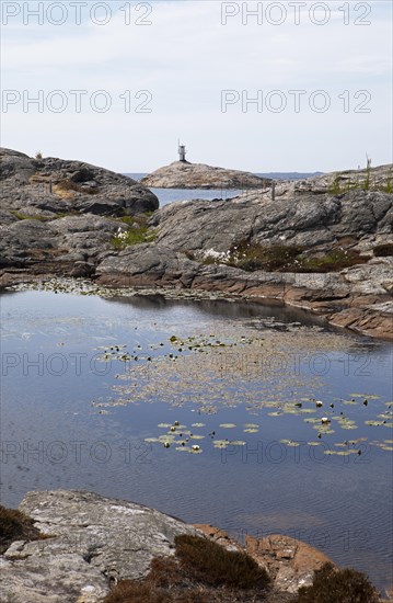 Skallens Fyr lighthouse on the archipelago island of Marstrandsoe, Marstrand, Vaestra Goetalands laen, Sweden, Europe