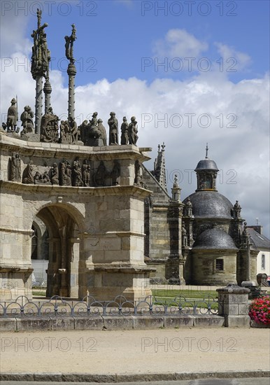 Calvary Calvaire and sacristy, Enclos Paroissial de Pleyben enclosed parish dating from the 15th to 17th centuries, Finistere department, Brittany region, France, Europe