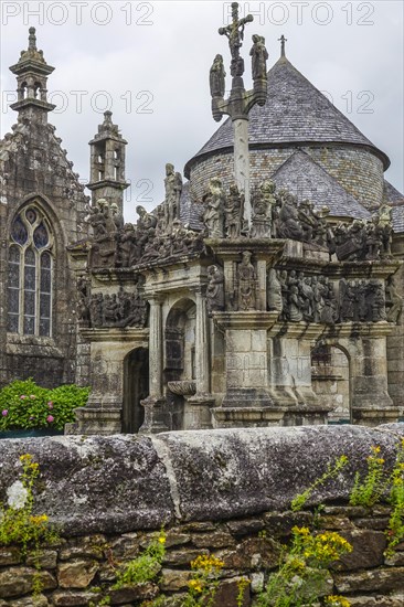 Calvary Calvaire, granite stone carving, Enclos Paroissial parish enclosure of Guimiliau, Finistere Penn ar Bed department, Brittany Breizh region, France, Europe