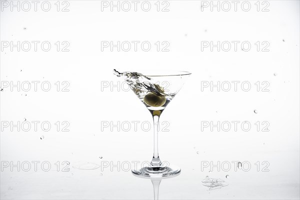 Cocktail Martini, white background, studio shot