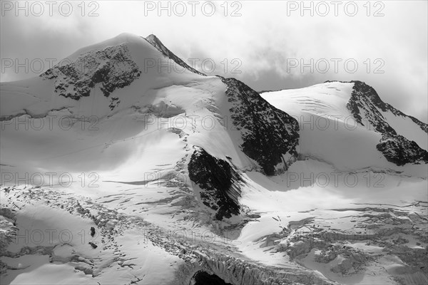 Wildspitze with Taschachferner, Pitztal, Oetztal Alps, Tyrol, Austria, Europe