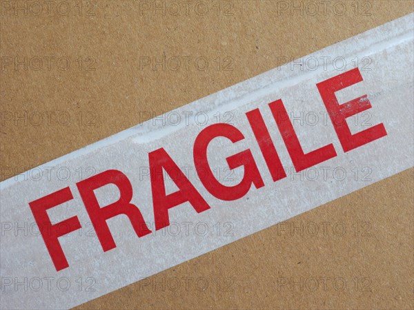 Fragile warning sign