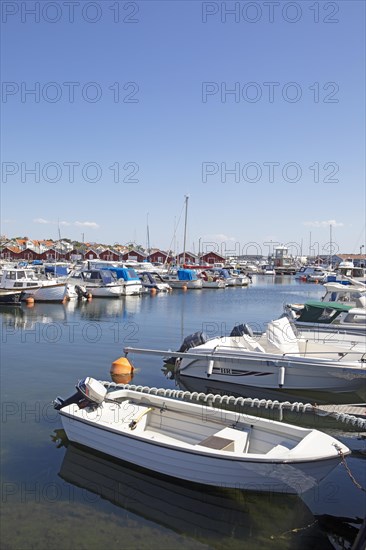 Boat harbour in Hoenoe, Hoenoe archipelago island, Oeckeroe municipality, Vaestra Goetalands laen province, Sweden, Europe
