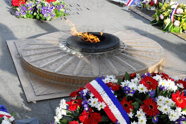 Flame of Remembrance, Arc de Triomphe, Arc de Triomphe, Paris, France, Europe