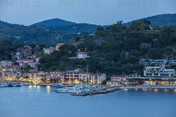 The marina of Porto Azzurro in the evening light, Elba, Tuscan Archipelago, Tuscany, Italy, Europe