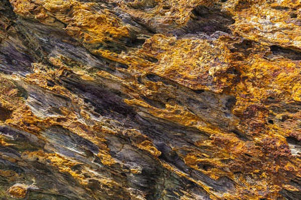 Coloured, ferrous mineral rocks on the beach of Topinetti, near Rio Marina, Elba, Tuscan Archipelago, Tuscany, Italy, Europe