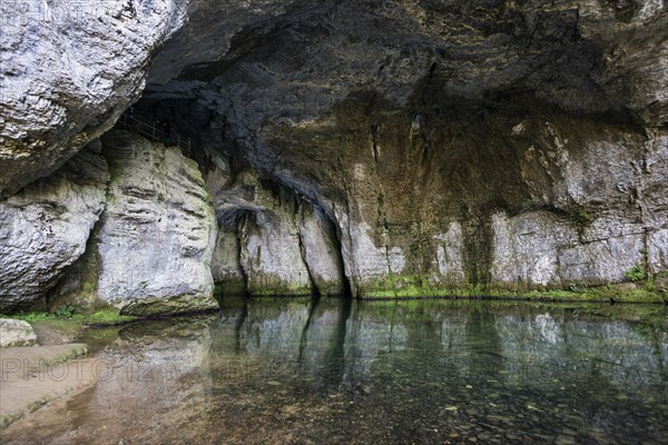 Spring, Source du Lison, Source des Lison, Nans-sous-Sainte-Anne, Departement Doubs, Bourgogne-Franche-Comte, Jura, France, Europe