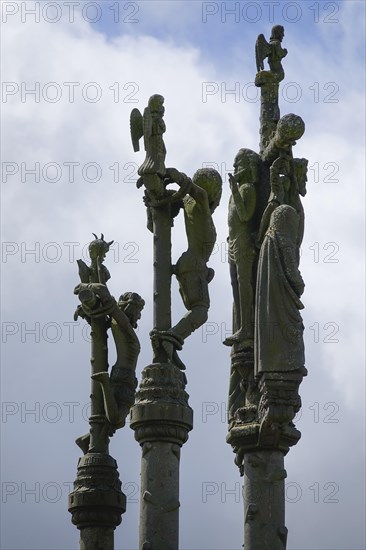 Crucifixion group, Calvary Calvaire, enclosed parish of Enclos Paroissial de Pleyben from the 15th to 17th century, Finistere department, Brittany region, France, Europe