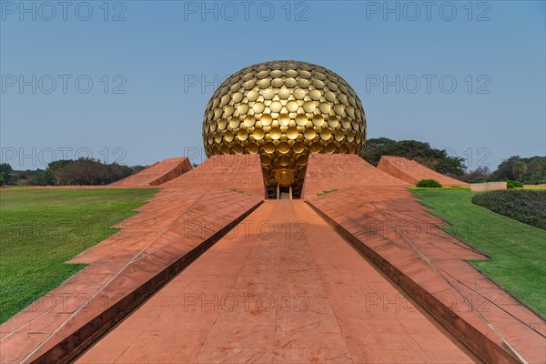 Meditation centre Matrimandir or Matri Mandir, future city Auroville, near Pondicherry or Puducherry, Tamil Nadu, India, Asia