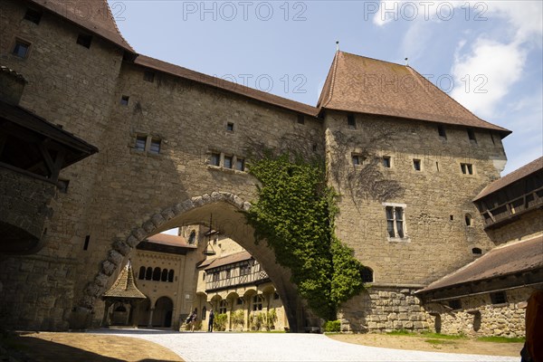 Kreuzenstein Castle, inner courtyard, Leobendorf, Weinviertel, Lower Austria