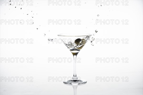 Cocktail Martini, white background, studio shot