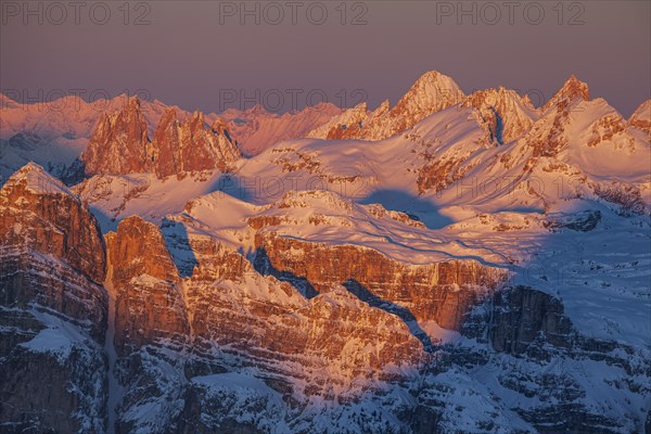 View of high plateau and mountains in the snow at sunset, winter, view of Geisler peaks, Dolomites, Italy, Europe