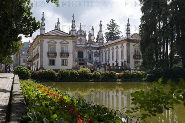 Reflection, pond, Mateus Palace (Fundacao da Casa de Mateus), Mateus, Vila Real, Portugal, Europe