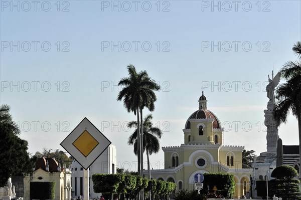 Graves, gravesites, Cementerio de Cristobal Colon, Christopher Columbus Cemetery, 56 ha cemetery, Havana, Cuba, Greater Antilles, Caribbean, Central America, America, Central America