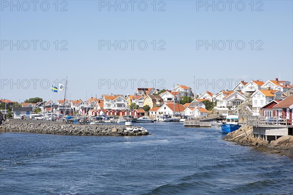 View of Fotoe on the archipelago island of Fotoe, Oeckeroe municipality, Vaestra Goetalands laen province, Sweden, Europe