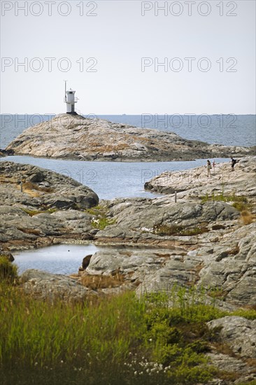 Skallens Fyr lighthouse on the archipelago island of Marstrandsoe, Marstrand, Vaestra Goetalands laen, Sweden, Europe