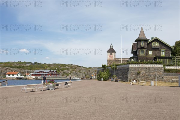 Archipelago island Marstrandsoe, in the background the archipelago island Kooen, Marstrand, Vaestra Goetalands laen, Sweden, Europe